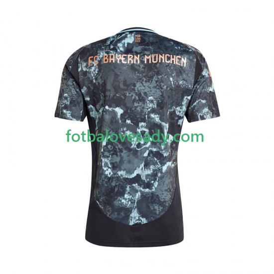 FC Bayern Mnichov Muži Fotbalový dres Venkovní 2024-2025 Krátký rukáv